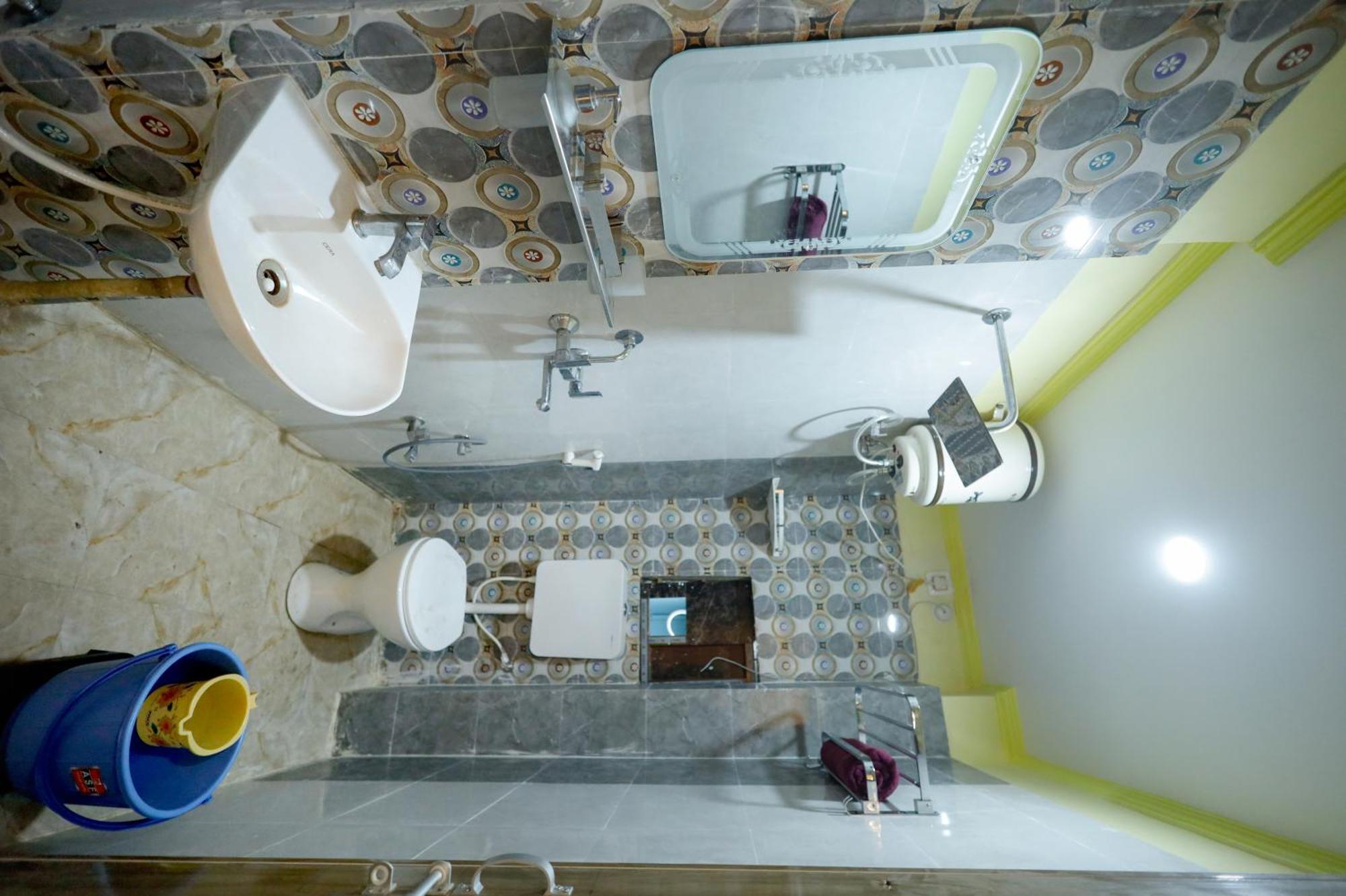 Kiran Residency Near Vishwanath Temple Hotel Varanasi Exterior photo