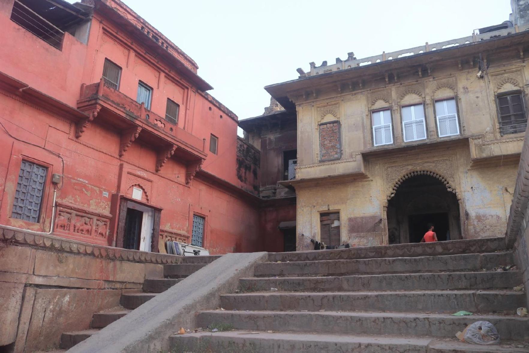 Kiran Residency Near Vishwanath Temple Hotel Varanasi Exterior photo